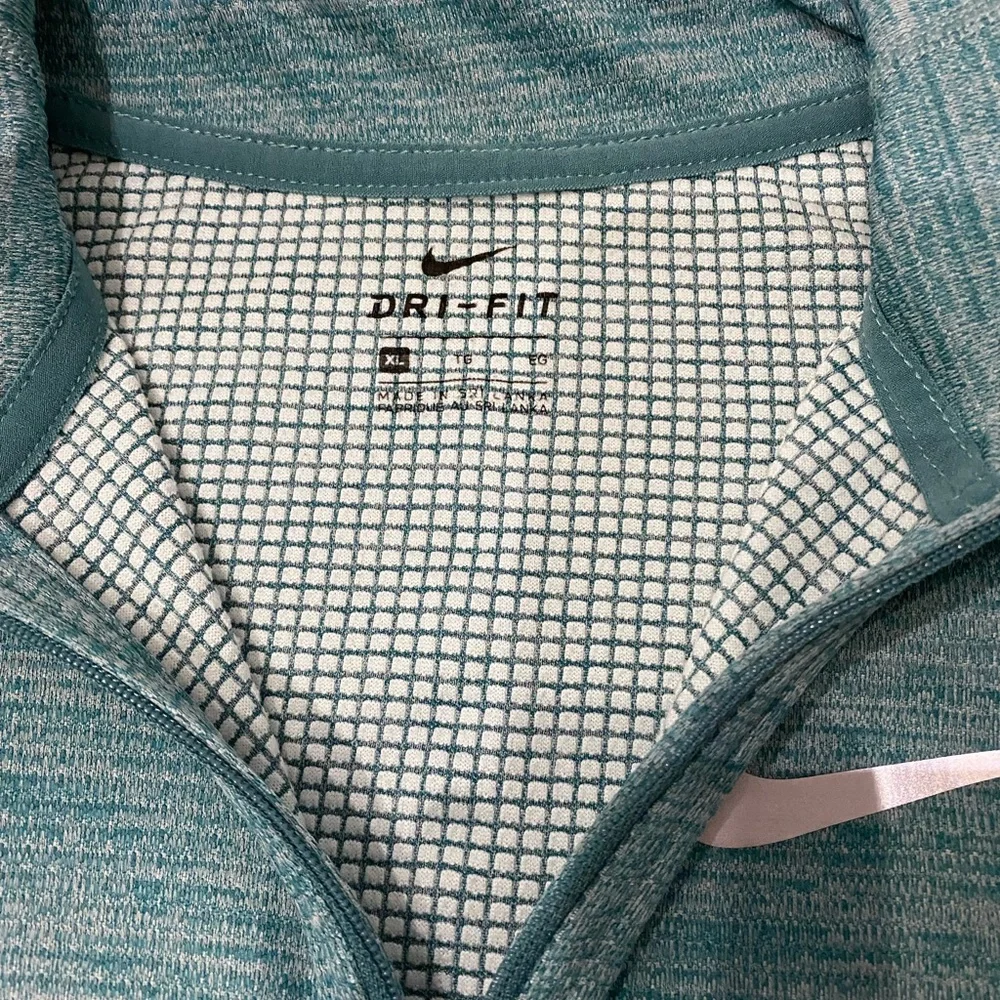 Nike Dri‎ Fit Youth XL Striated Teal Green Poly Quarter Zip Athletic Pullover